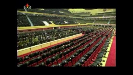 Kim Jong-Un preside cerimônia em memória ao pai