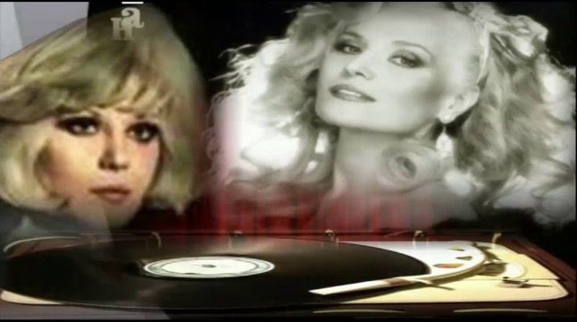 Gönül Yazar ♪♪♪♪ Bir Kere Sevdim Diye Bin Pişman Etme Beni (Musiki Dergahi)