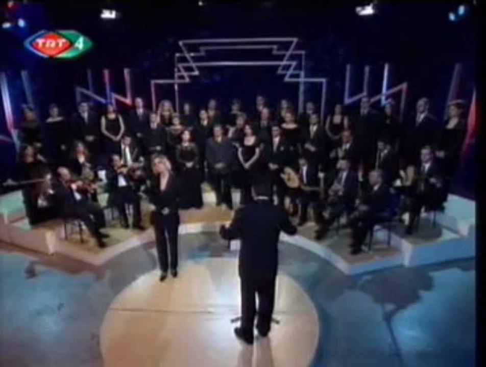 Ayşe İNAK-Kayboldum Kaybolan Yıllar İçinde