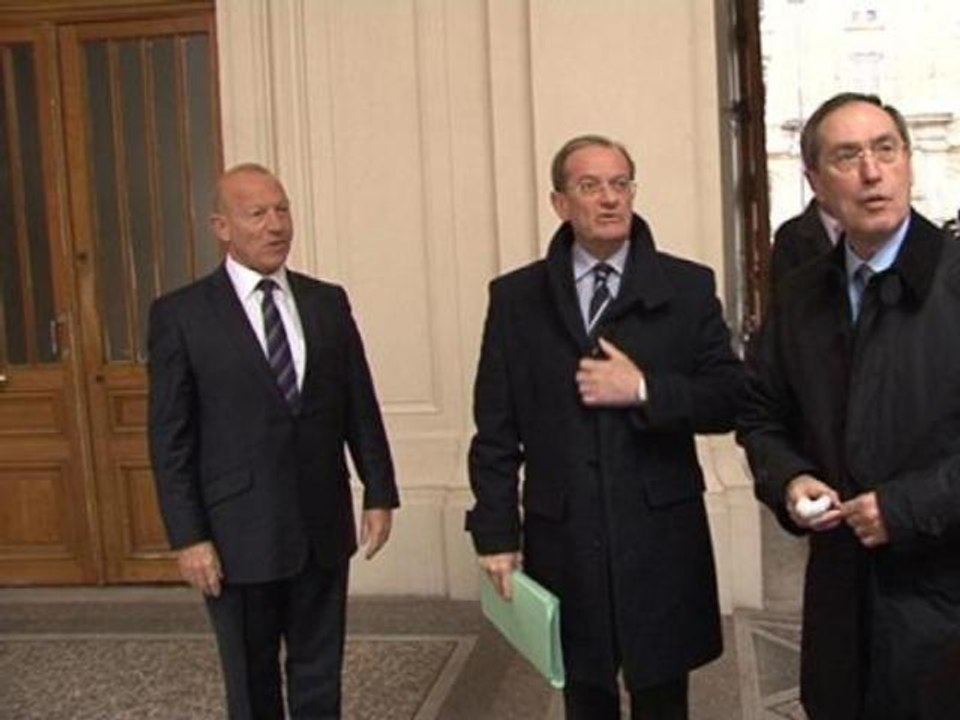 Claude Guéant et Michel Gaudin, deux hommes au cœur de l'affaire des primes en liquide - 17/12