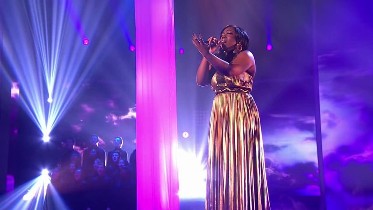 Hannah Barrett sings Hallelujah by Alexandra Burke - Live Week 7 - The X Factor 2013