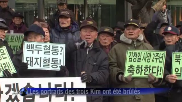 A Séoul, les Sud-coréens brûlent des effigies de Kim Jong-un