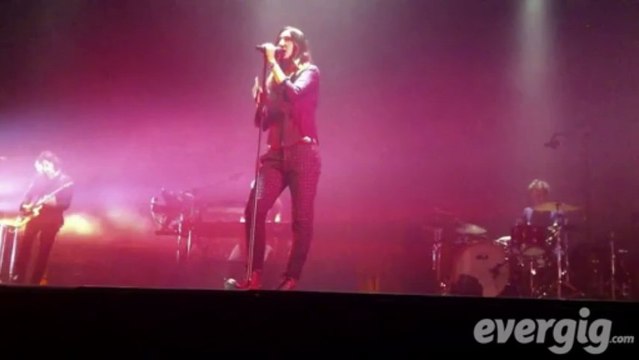 Zazie Temps plus vieux - Zénith de Dijon - Concert Evergig Live - Son HD