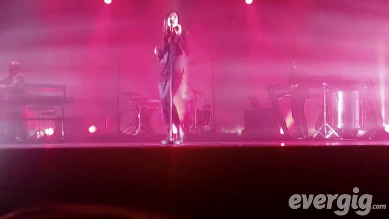 Zazie "L'amour dollar" - Zenith d'Auvergne, Clermont Ferrand - Concert Evergig Live - Son HD