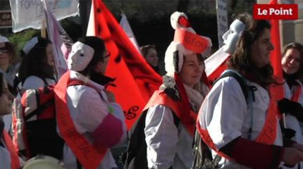 Les sages-femmes de nouveau dans la rue