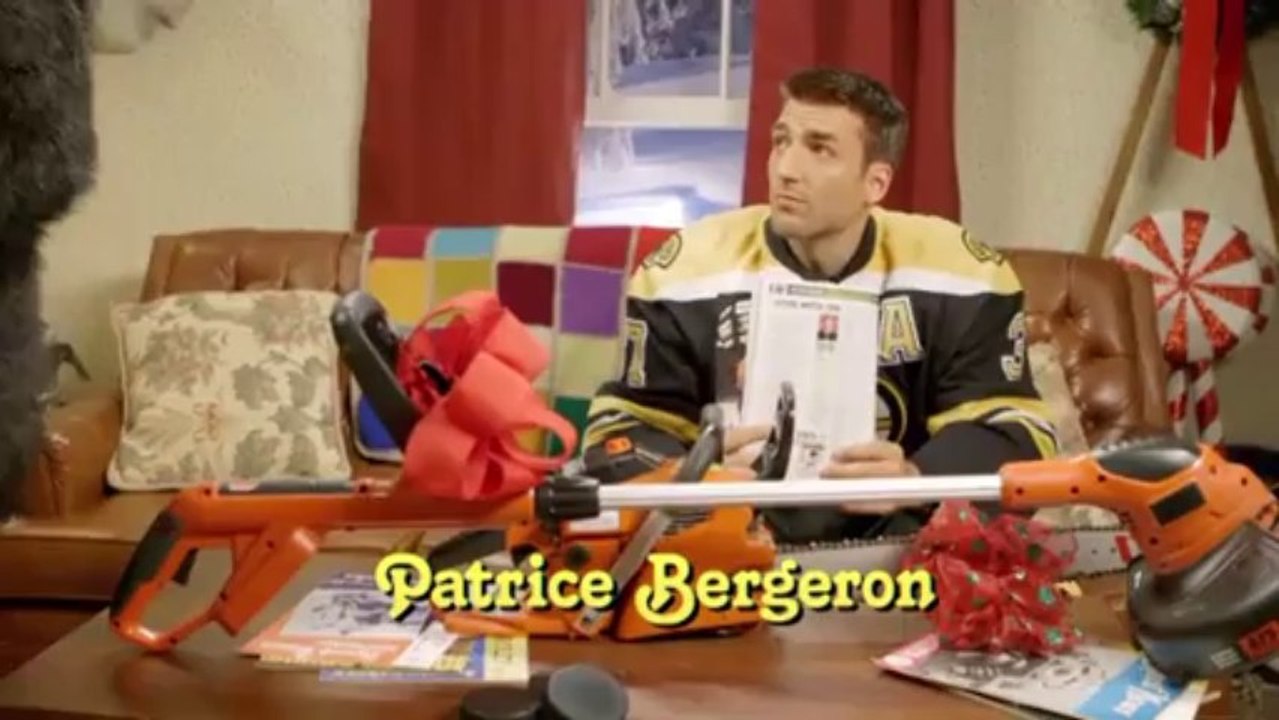 Boston Bruins - The Bear & The Gang 'Christmas Spectacular'