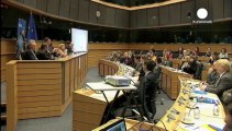 Linguaggio dei segni, il Parlamento Ue chiede più professionalità