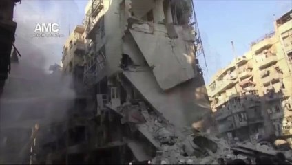 Alep ravagée par des bombardements aériens