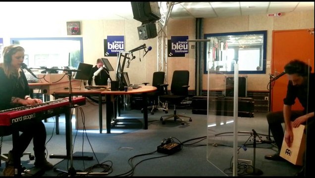 Cats on trees, live à France Bleu Toulouse