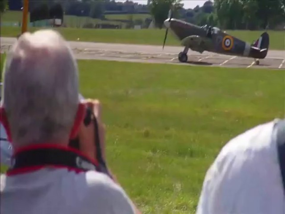 BIGGIN HILL  AIR FAIR 2010 vidéo réelle chris