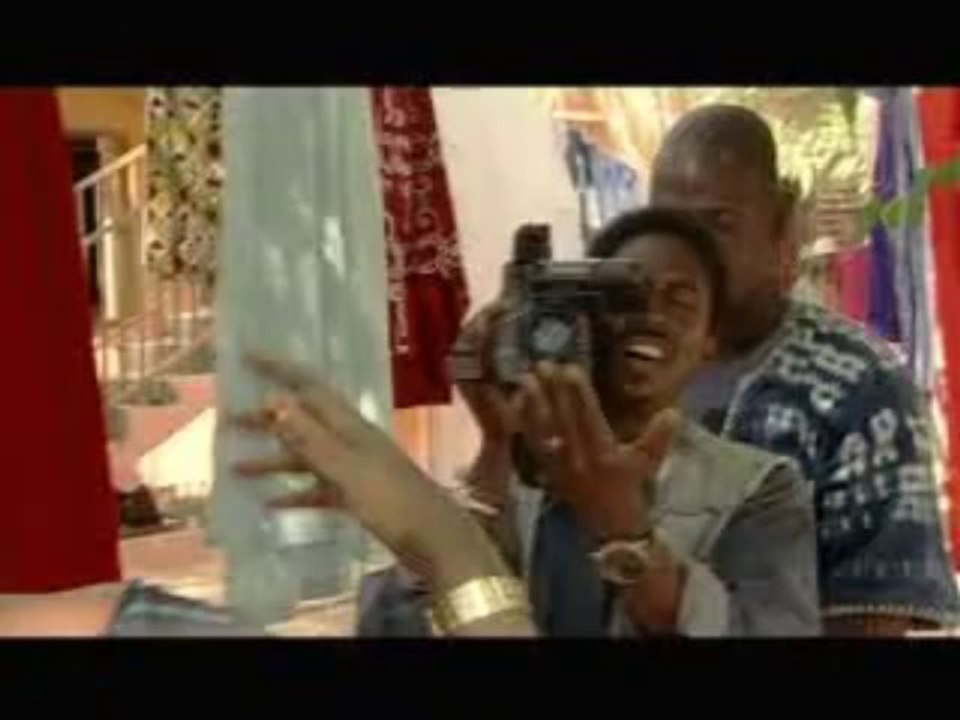 Bamako (2006) - Trailer