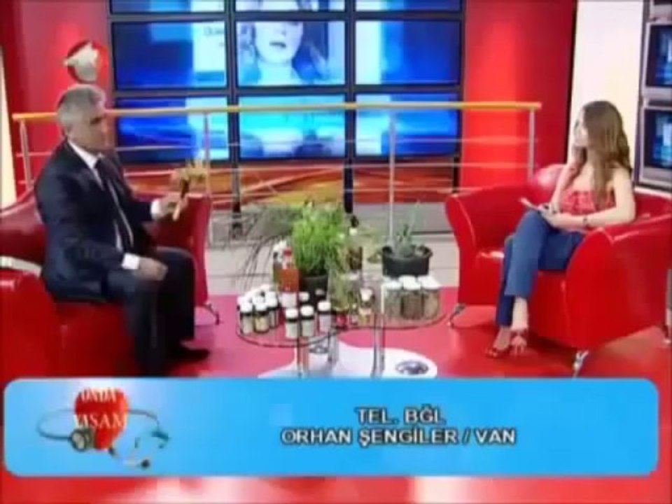 Canlı Yayında Taşaklarım Ağrıyor Dedi  ( Komik Vdeo )