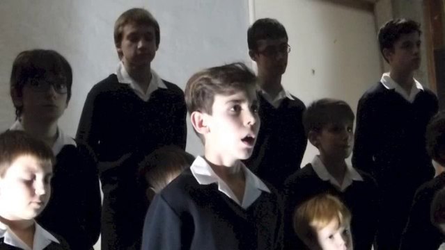 LES PETITS CHANTEURS DE FRANCE AVE MARIA (CACCINI)