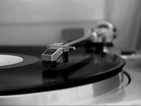 Ersan Erdura - Çocuk Gözler (1977 Orijinal plak kaydı)