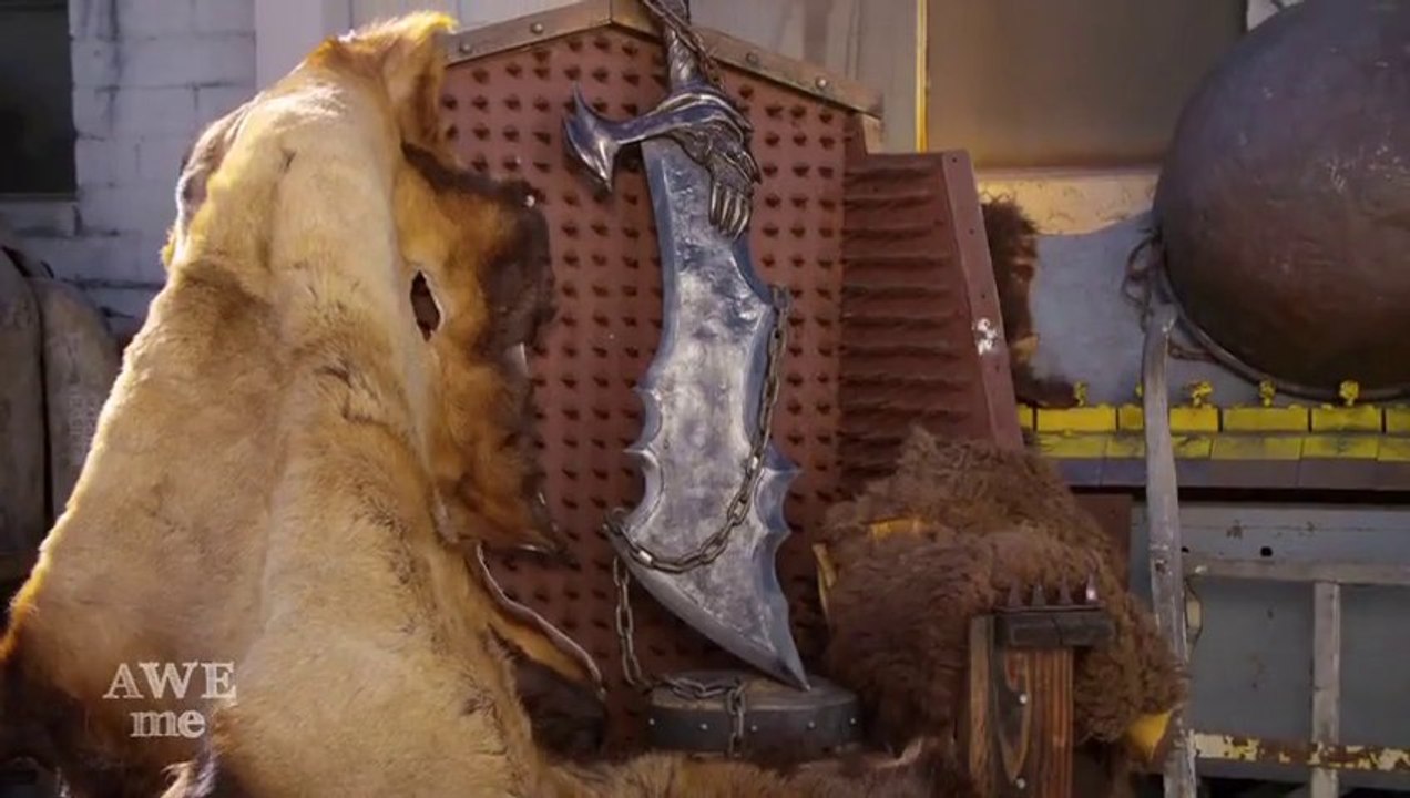 Building The Blades Of Chaos From God Of War