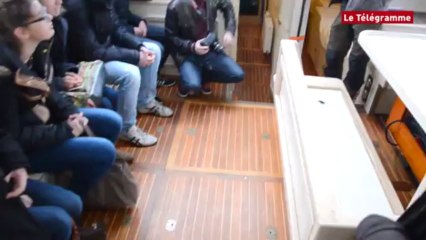 Concarneau. "Under The Pole" : 370 élèves découvrent la goélette de l'expédition