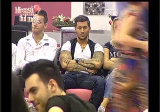 bandicam 2013-12-18 15-37 -015-