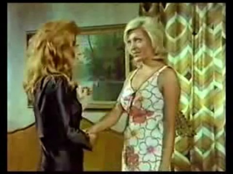 Bir Demet Menekşe Lale Belkıs Video Alkışlarla Yaşıyorum