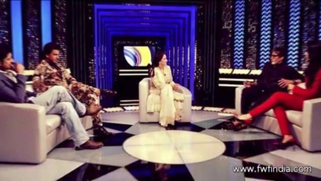 Deepika Padukone suffers Wadrobe Malfunction fwf