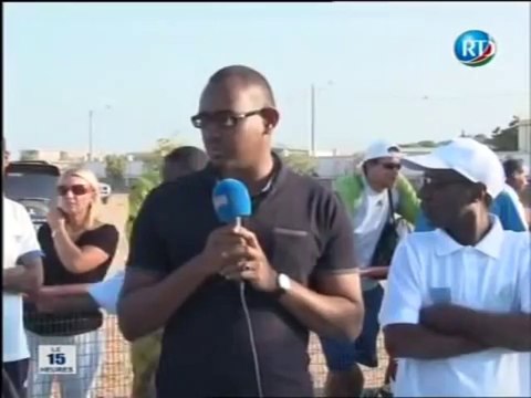 Badoul Hassan Badoul :lors de la cloture du tournoi de Tennis Feminin