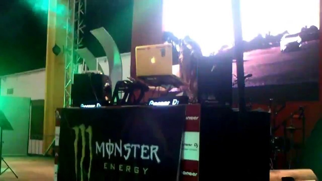 DJ Arra Pascual 2013 HIN - Hot import nights