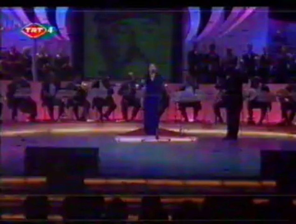 Ayşe TAŞ-Bakmıyor Çeşm-i Siyah Feryâde