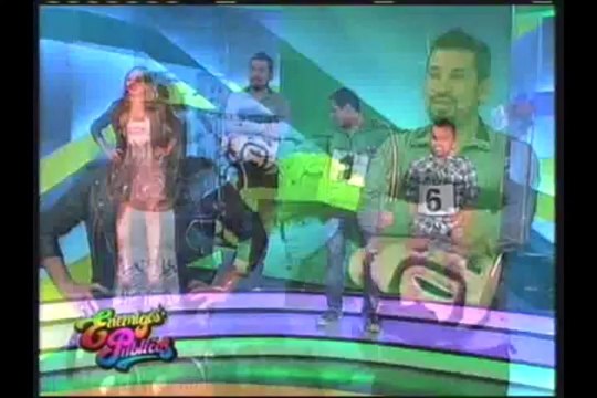 Locos y bailarines: aprenda los nuevos pasos de baile del 'Chino' Miyashiro (2/2)