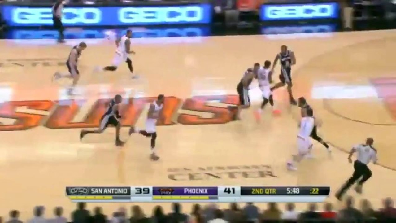 Miles Plumlee décolle