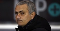 Chelsea Teknik Direktörü Mourinho, Defanstan Memnun Değil