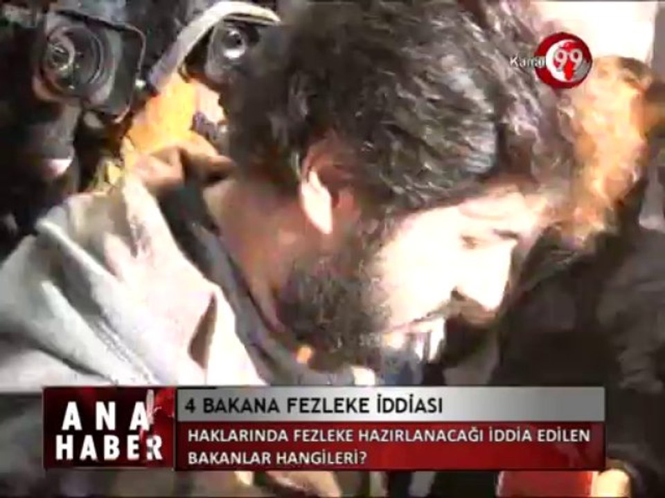 4 BAKAN'A FEZLEKE İDDİASI