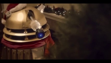 Dalek Prepares Tree for Christmas