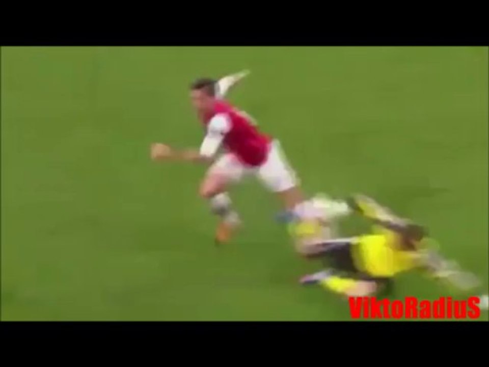 (Amazing Fail) Artur Boruc wpadka + super drybling