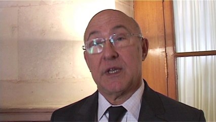 Michel Sapin : "L’objectif des 100.000 Emplois d’avenir est considéré comme atteint"
