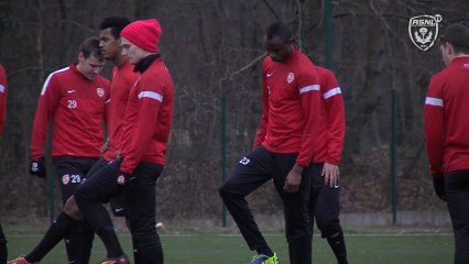 L'avant-match d'ASNL-SL
