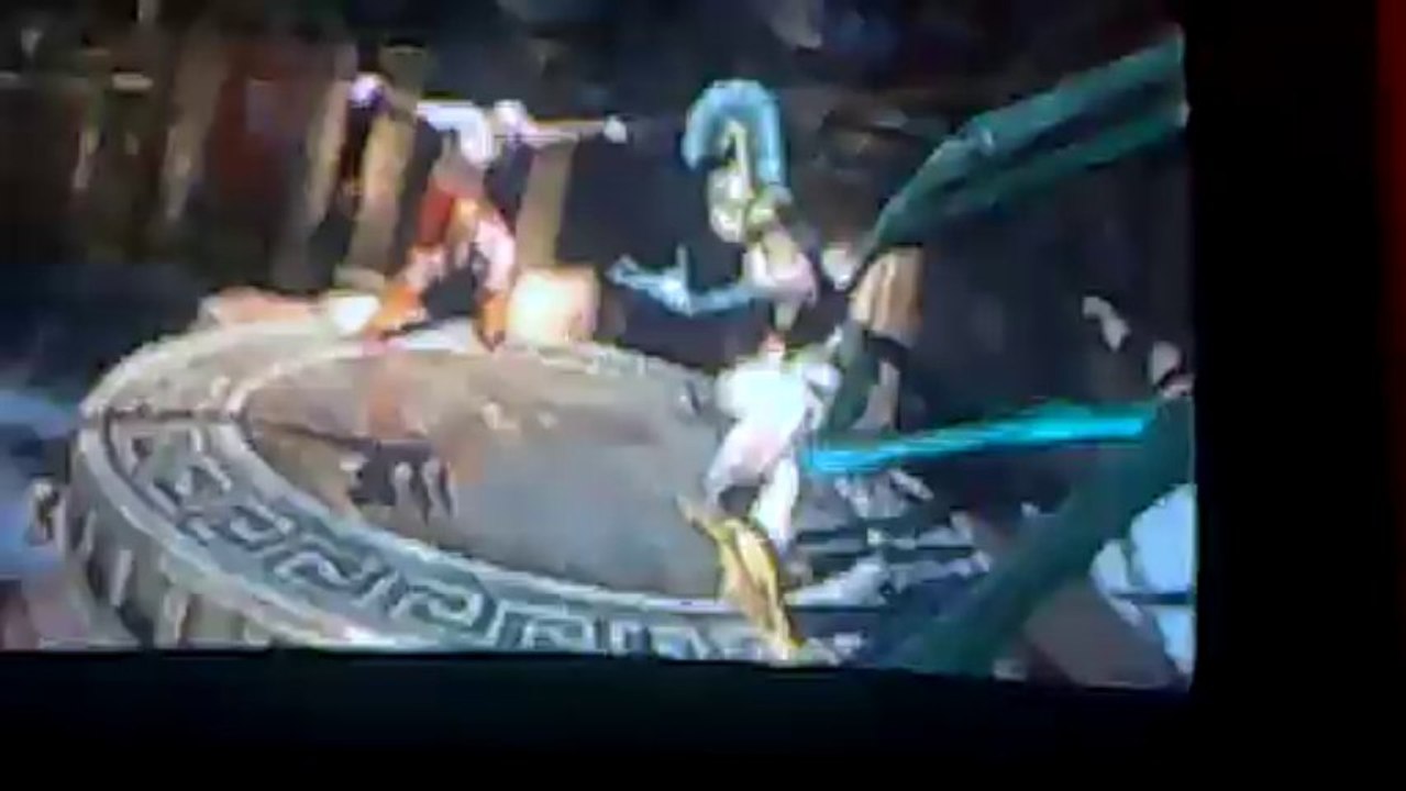 DEMO detente sur god of war ascencion part. 1 : les hérinies et l'hécatoncire