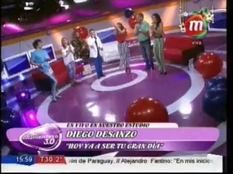 Diego Desanzo cantó en el Chimentero 3.0
