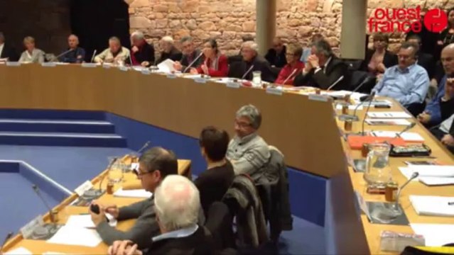 Bonnets rouges au conseil d'agglomération