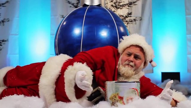 Miley Cyrus - Wrecking Ball, parodie de NOEL.