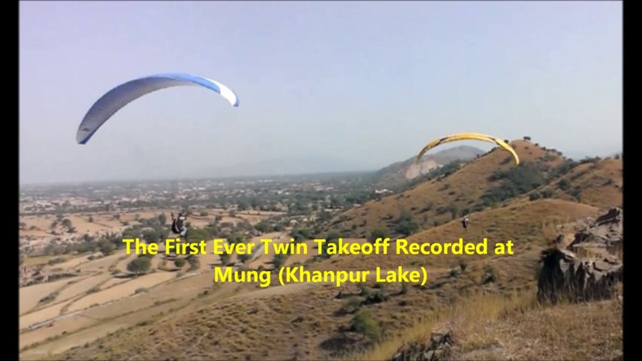 EMAC Paragliding Twin Takeoff at Mung (Nov 2013)