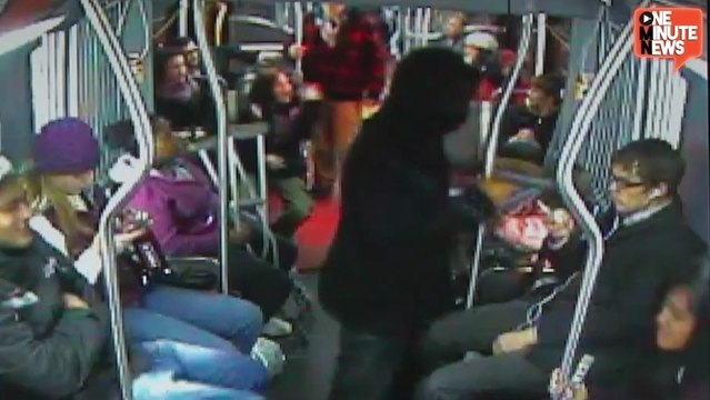 Armed Robber Picks the WRONG Guy on Seattle Bus