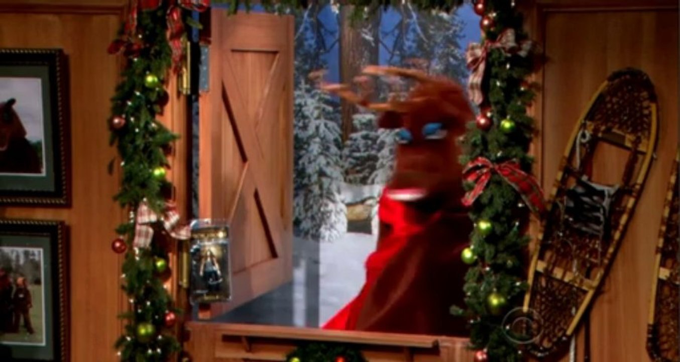 vulgar lounge entertainer 2013 12 18  Lyonne , Connelly , Pickler