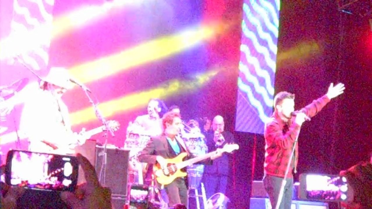 Santana y Juanes-DSCN2875