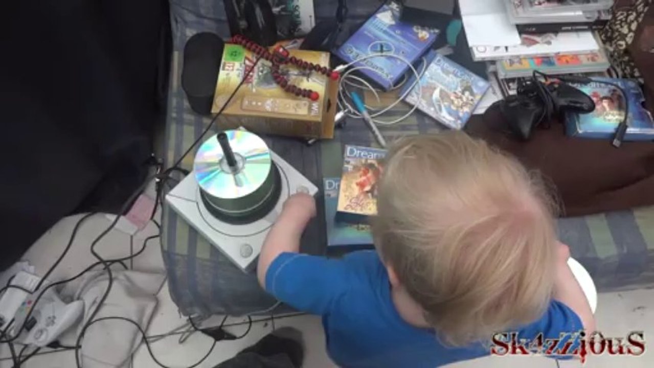 Do The Mario - Vlog Day 250 14/04/2012