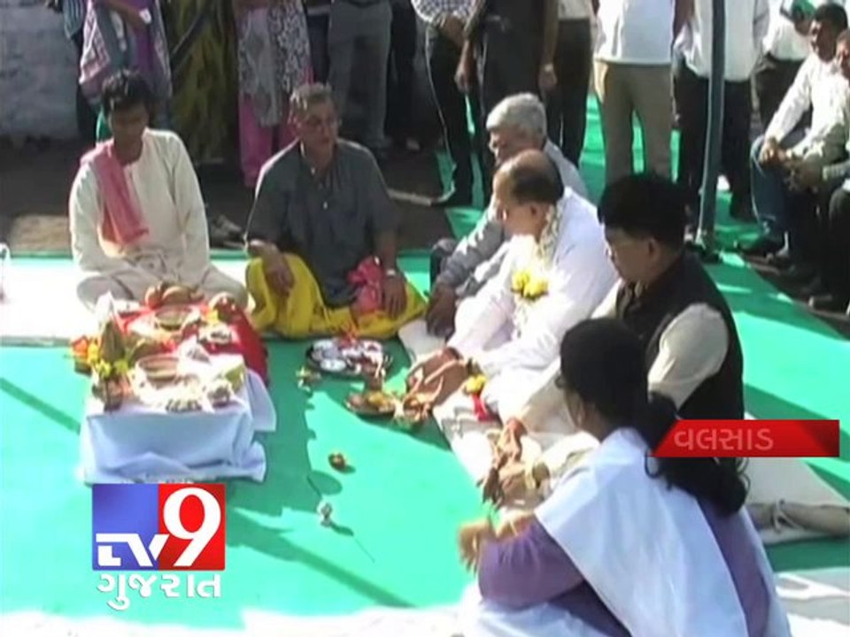 Forest admin orders to halt protection wall work at Tithal Beach in Valsad - Tv9 Gujarat