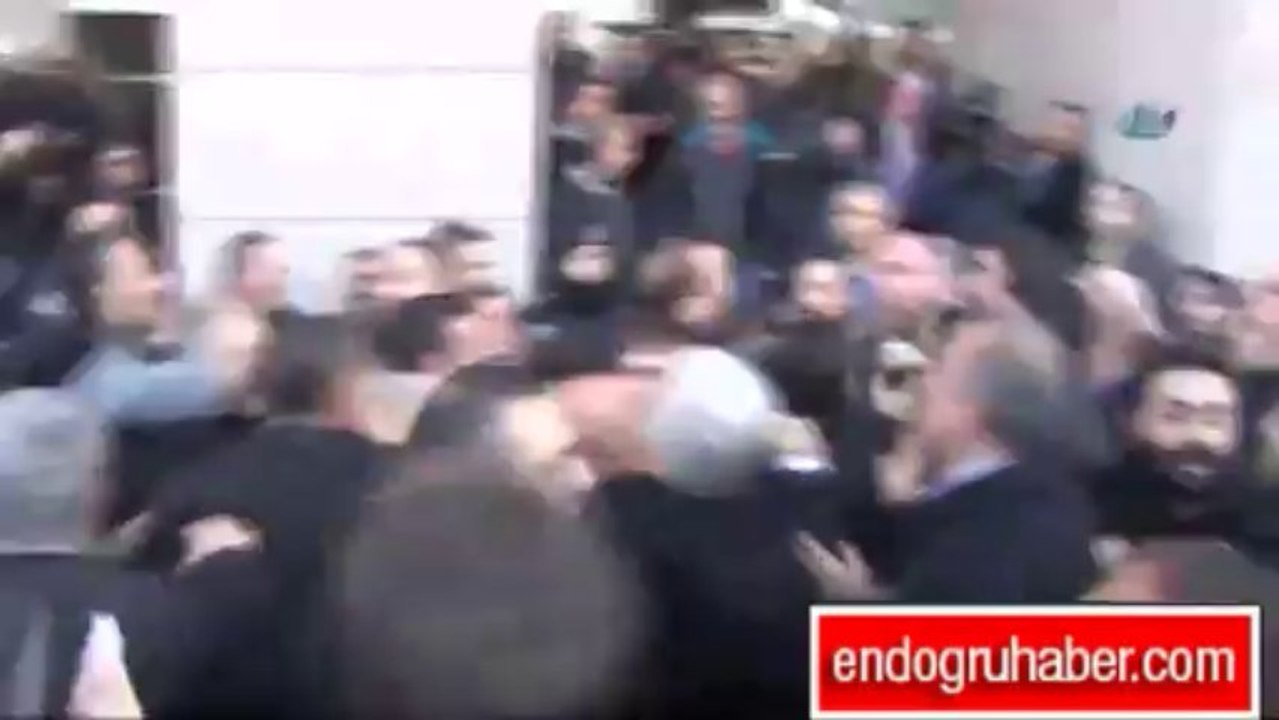 Ali Ağaoğlu'nun yakınları ortalığı karıştırdı!..