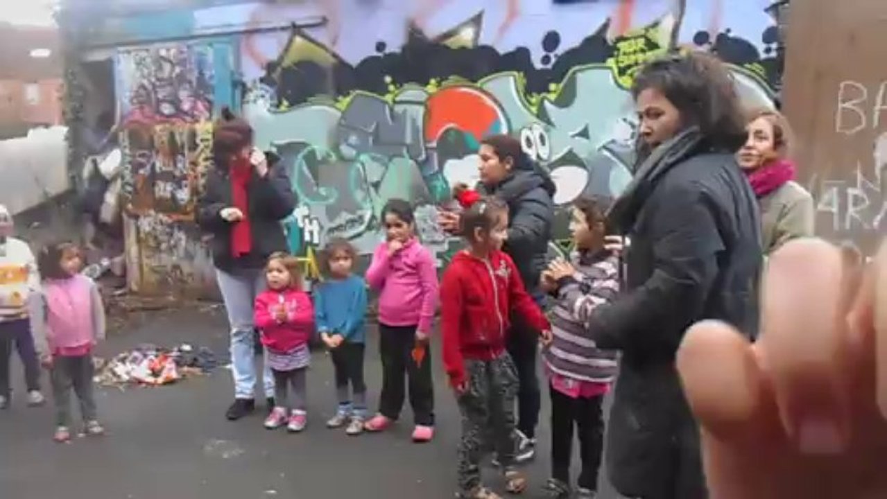 Camp de Villebon : atelier musique avec l'association Animakt