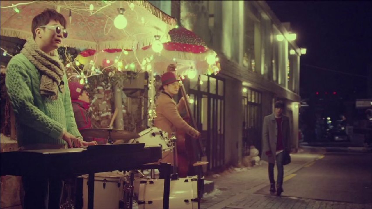 [MV] IU -  Friday Feat. Jang Yi-jeong (of HISTORY)