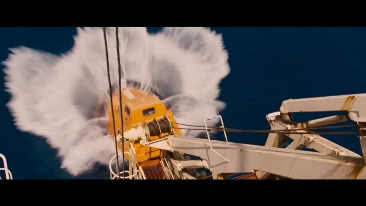 Captain Phillips Official Trailer_2013 Tom Hanks