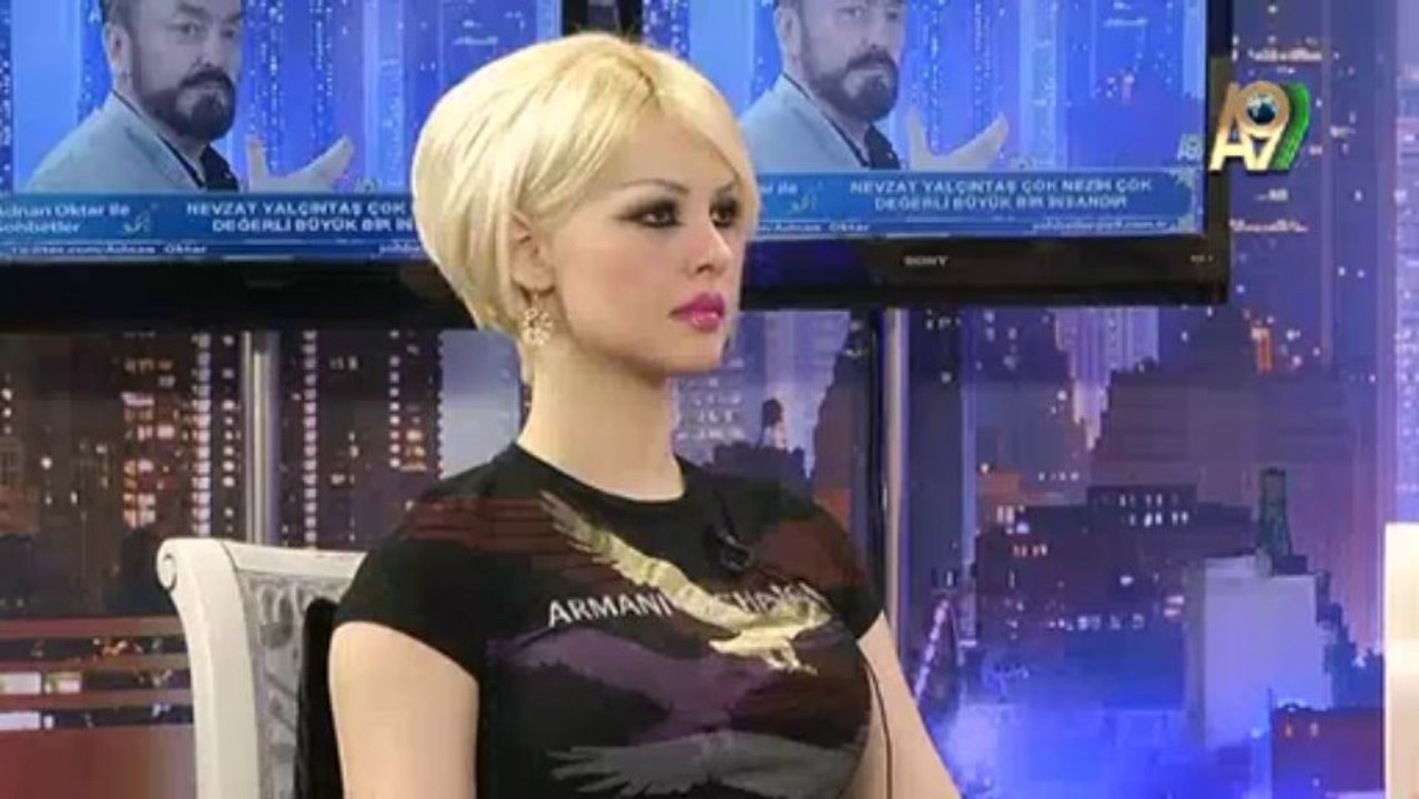 Nevzat Yalçıntaş Hocamız Osmanlı ruhu almış beyefendidir.