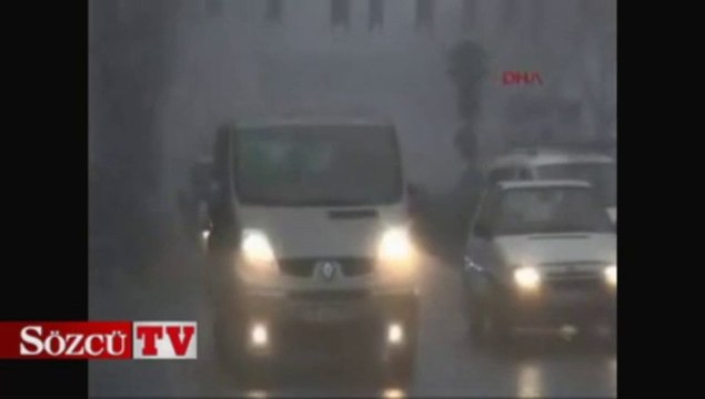 Selimiye Camii siste gözden kayboldu